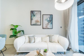 Luxurious 2BR Apartment in Azizi Riviera 18, Al Merkadh by Deluxe Holiday Homes